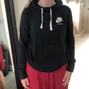 Nike retro sweatshirt!